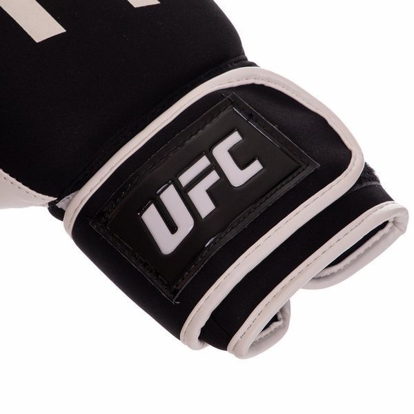 Рукавички боксерські UFC PRO Washable UHK-75023 S-M білий